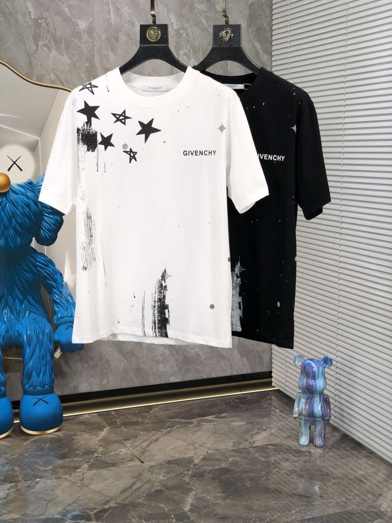 Givenchy T-Shirts